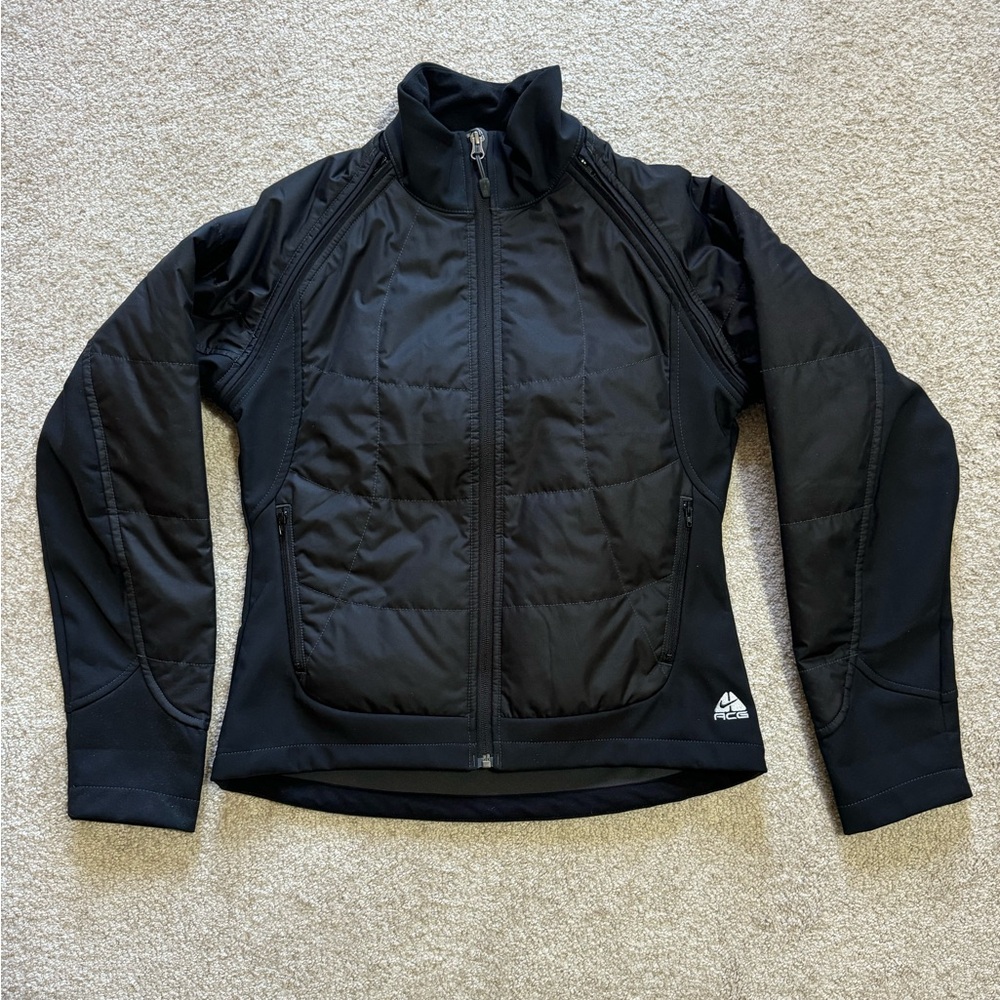 Nike ACG Jacket & Vest